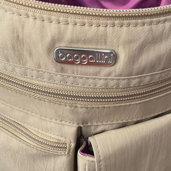 Baggallini Tan Crossbody Bag